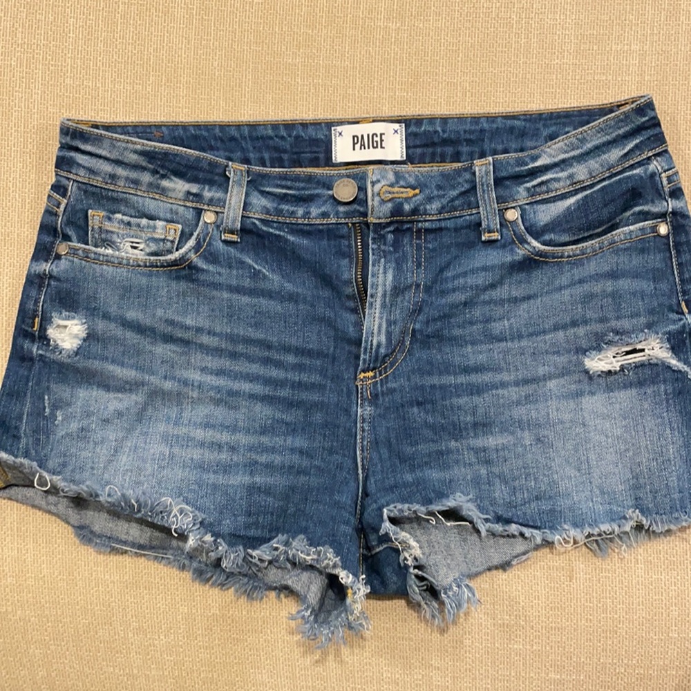 Paige denim shorts size 29